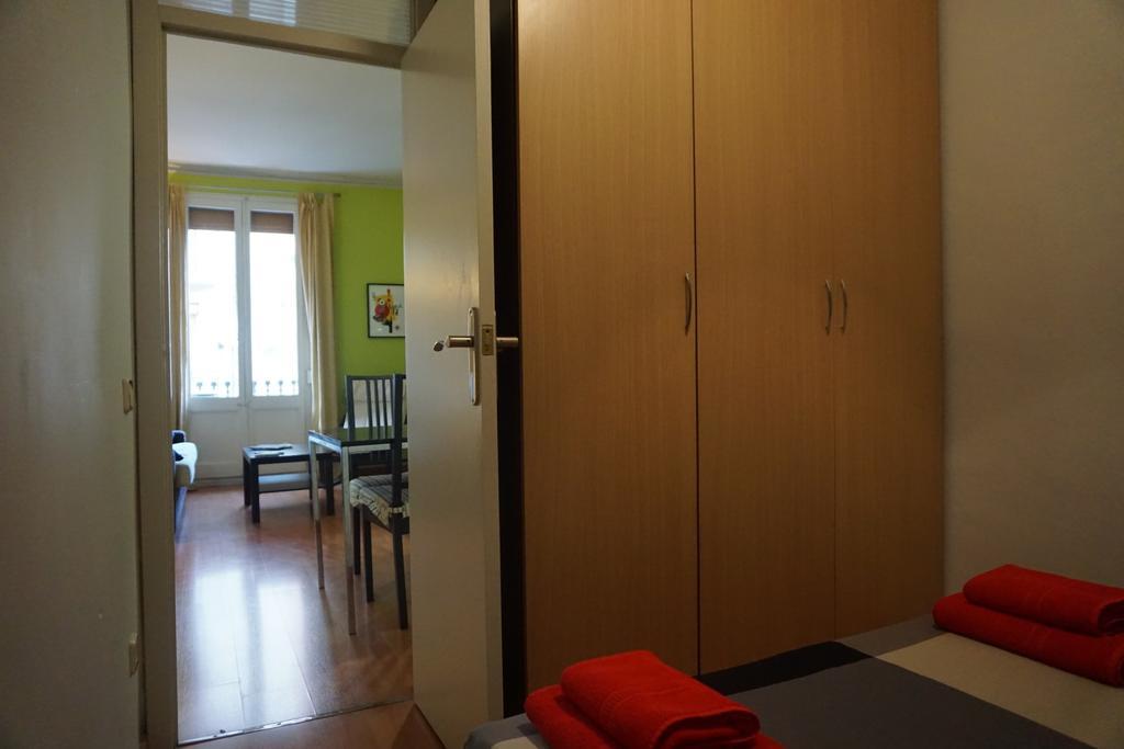 Aparteasy - Montjuic & Fira برشلونة المظهر الخارجي الصورة